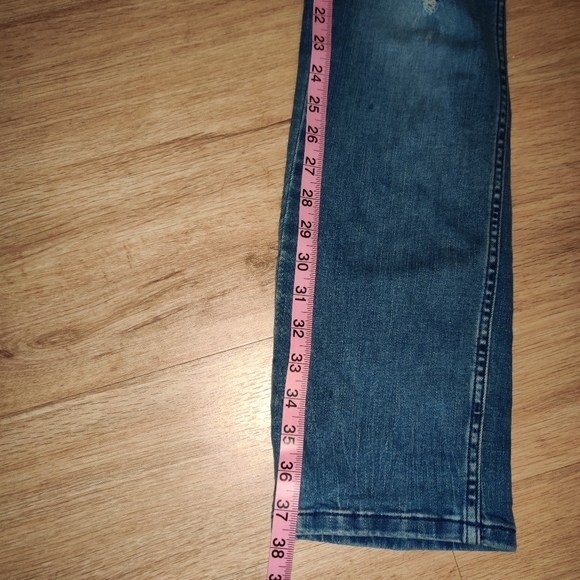 Calvin Klein Destroyed Straight Leg Jeans 💙 - Picture 8 of 8